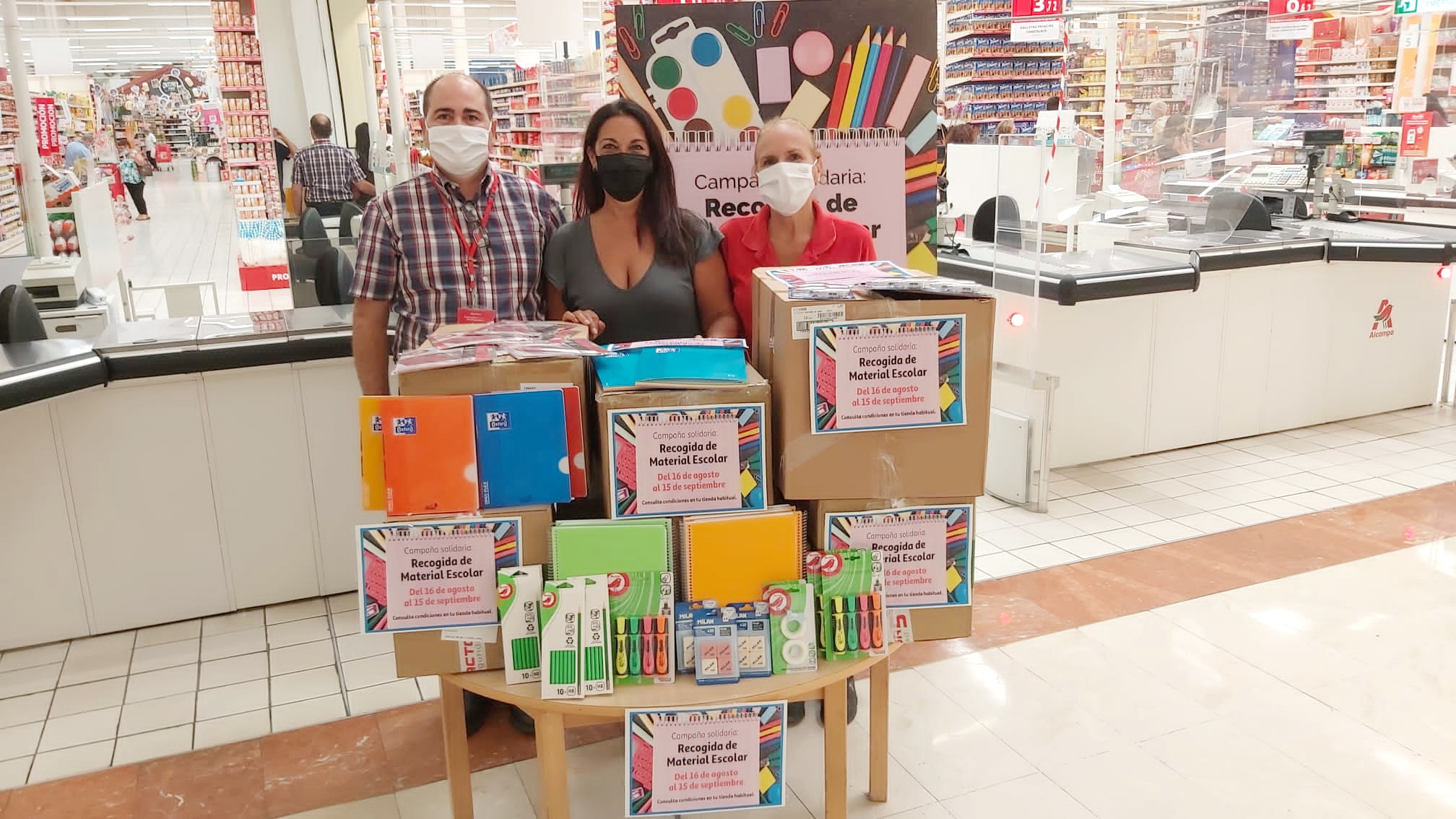 Alcampo comienza su campaña solidaria de recogida de material escolar